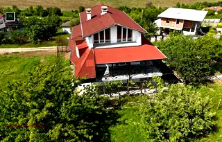 Къща в София, с. Драговищица