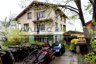 Къща в София, с. Драгушиново