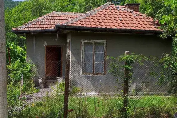 House in област София, с. Дреатин