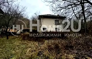 Къща в София, с. Гинци