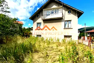 Къща в София, с. Говедарци