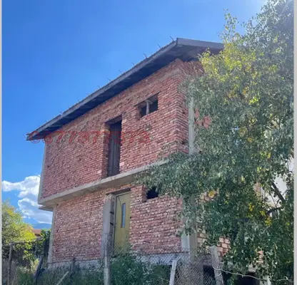 Photo 4 — House in област София, Govedarci