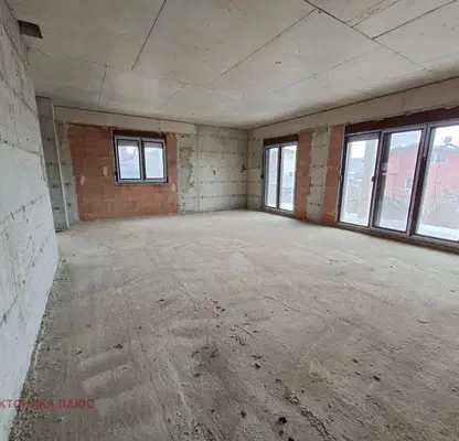 Photo 5 — House in област София, Gradec