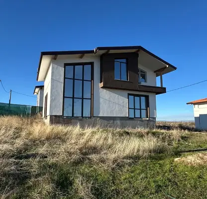Photo 3 — House in област София, Gurmazovo