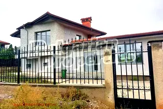 Къща в София, с. Гурмазово