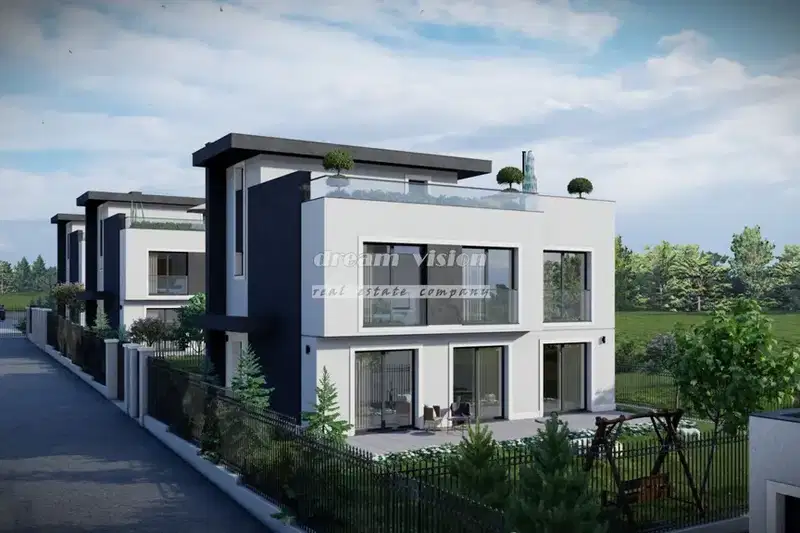 House in област София, Gurmazovo