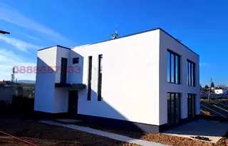 Къща в София, с. Хераково
