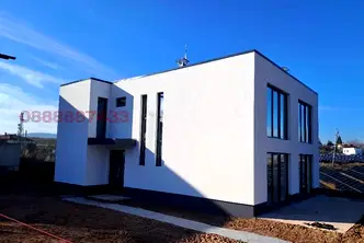 Къща в София, с. Хераково