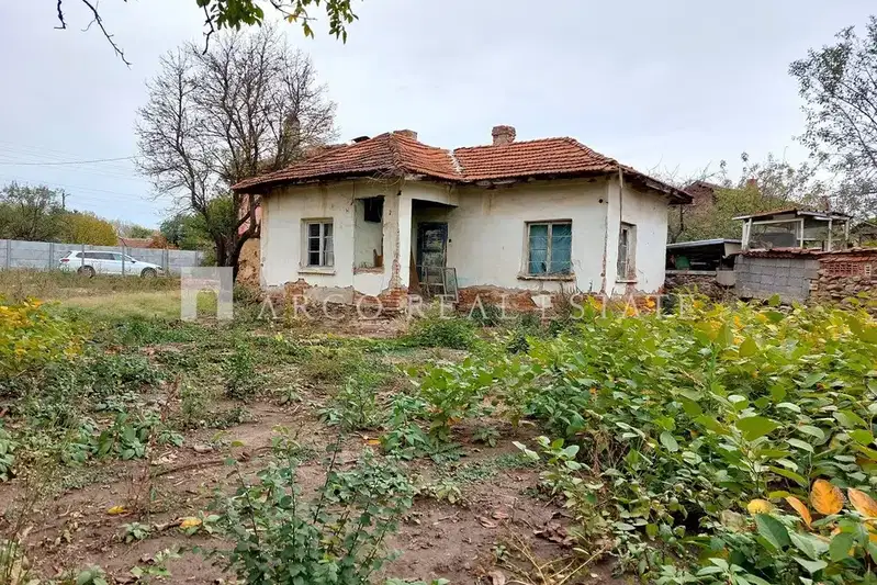 Къща в София, с. Караполци