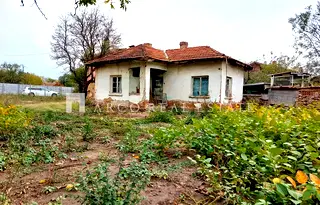 Къща в София, с. Караполци