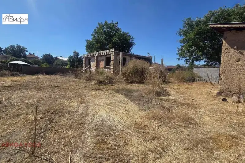 House in област София, Lesnovo