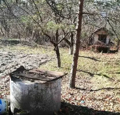 Снимка 4 — Двуетажна къща с двор в с. Луково, област София