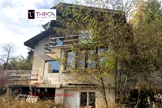 Къща в София, с. Макоцево