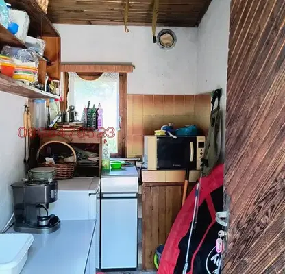 Photo 2 — House in област София, Makocevo
