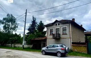 Къща в София, с. Новачене