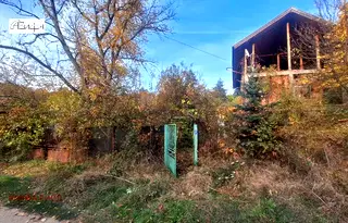 Къща в София, с. Нови хан