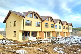 Къща в София, с. Нови хан