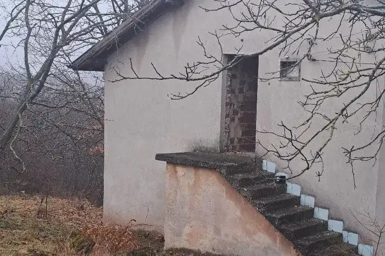 Къща в София, с. Ново бърдо