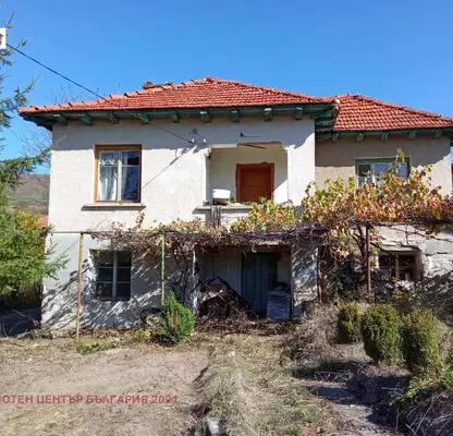 Photo 2 — House in Sofia, Ochusha