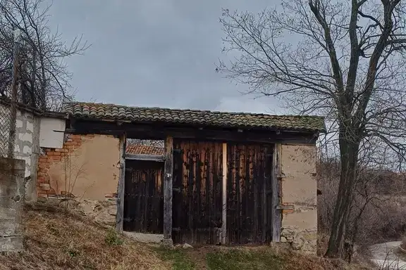 Къща в София, с. Очуша