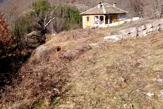 Къща в София, с. Огоя