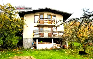 Къща в София, с. Шума