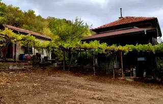 Къща в София, с. Смолско