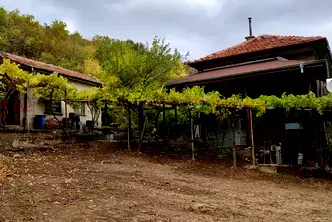 Къща в София, с. Смолско