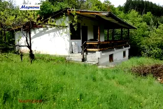Къща в София, с. Свидня