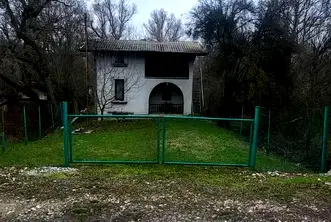 Къща в София, с. Табан
