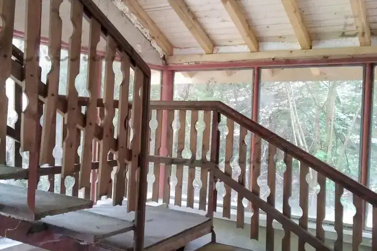 House in област София, Tompsyn