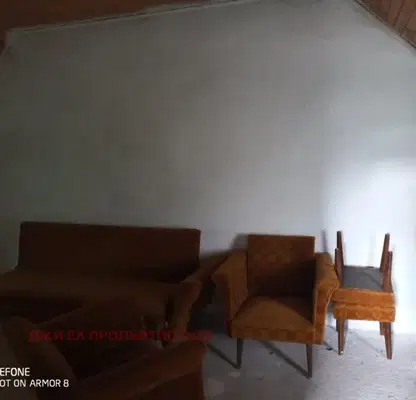 Photo 4 — House in област София, Tompsyn