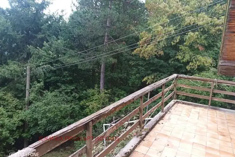House in област София, Tompsyn