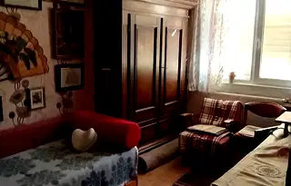 Къща в София, с. Вакарел