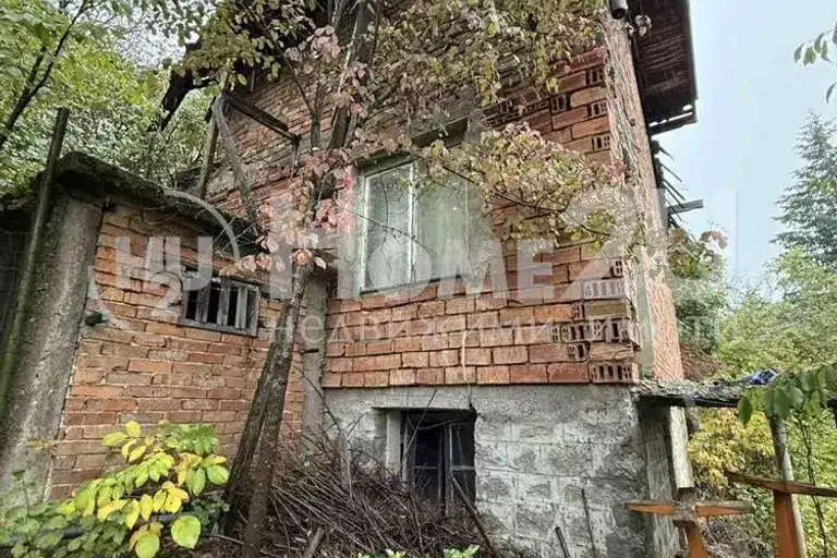House in област София, Vlado Trichkov
