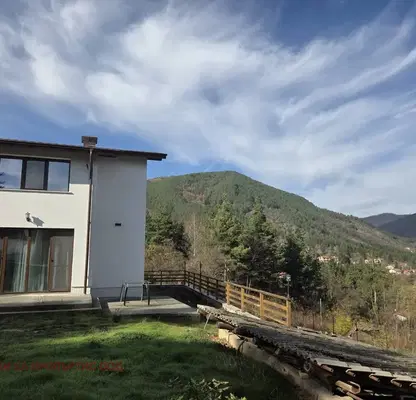 Снимка 4 — Къща в София, с. Владо Тричков