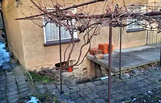 Къща в София, с. Владо Тричков