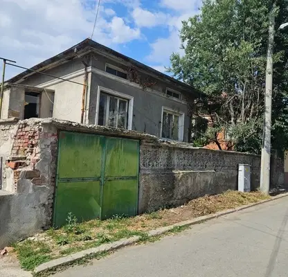 Снимка 2 — Къща в Стара Загора, Чирпан