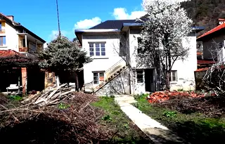 Къща в Стара Загора, Мъглиж