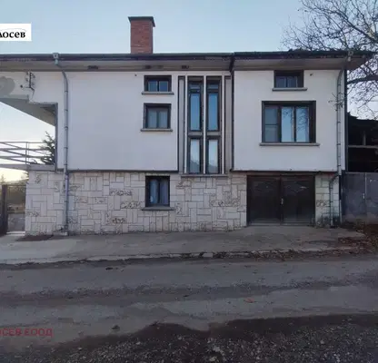 Снимка 2 — Къща в Стара Загора, с. Богомилово
