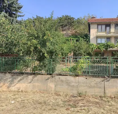 Снимка 2 — Къща в Стара Загора, с. Дълбоки