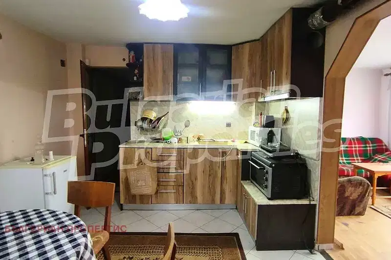 House in Oblast Stara Zagora, Hrishteni