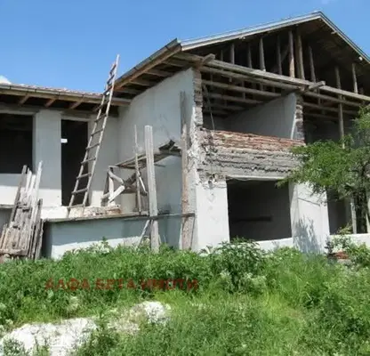 Photo 3 — House in Stara Zagora, Konare