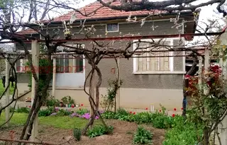 Къща в Стара Загора, с. Нова махала