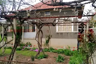 Къща в Стара Загора, с. Нова махала