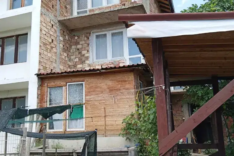 Къща в Стара Загора, с. Преславен