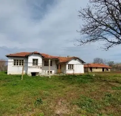 Photo 2 — House with 2 bedrooms in Pshenichevo village, Stara Zagora region