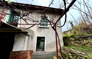 Къща в Стара Загора, с. Средно ище