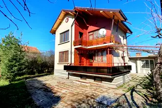 Къща в Стара Загора, с. Стрелец