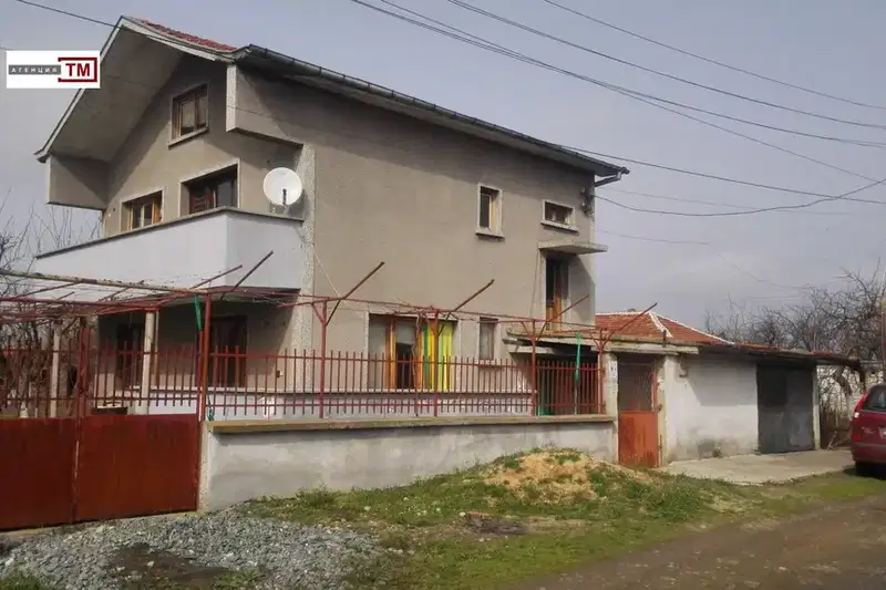 House in Oblast Stara Zagora, с. Тополяне
